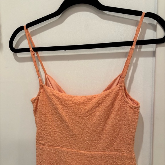 Wayf Iris Ruffle Hem Dress Women's Size Small NWT Tangerine Revolve - Picture 9 of 15